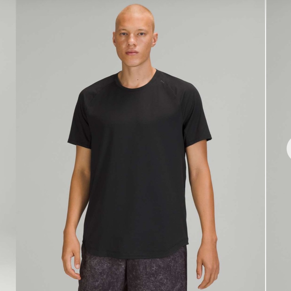 Lululemon shirt